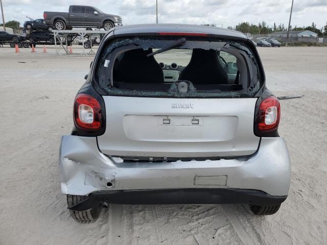 VIN WMEFJ5DA3GK078327 2016 Smart Fortwo no.6