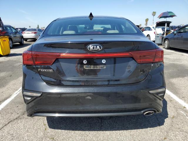 3KPF24AD0ME381553 KIA FORTE FE