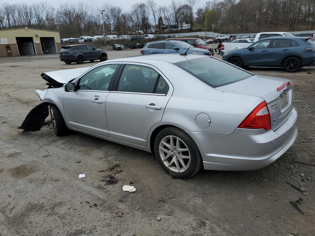 2011 Ford Fusion - Image 2