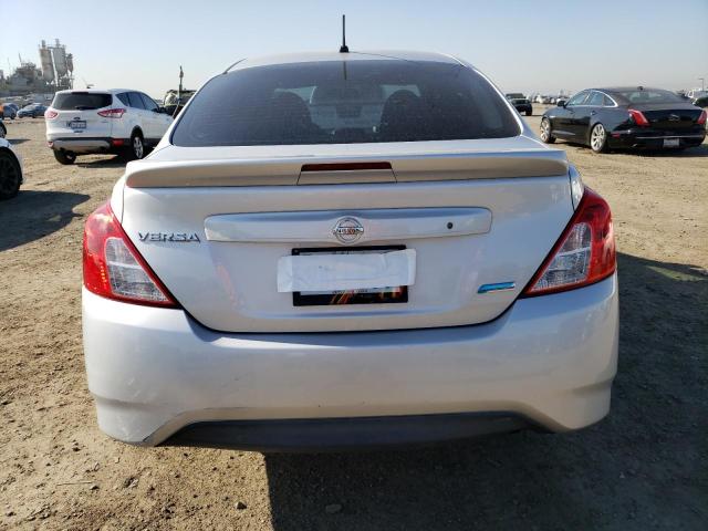 3N1CN7AP6FL822562 Nissan VERSA S