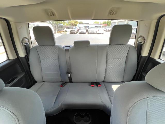 2017 RAM 1500 ST - 1C6RR6FG4HS585418