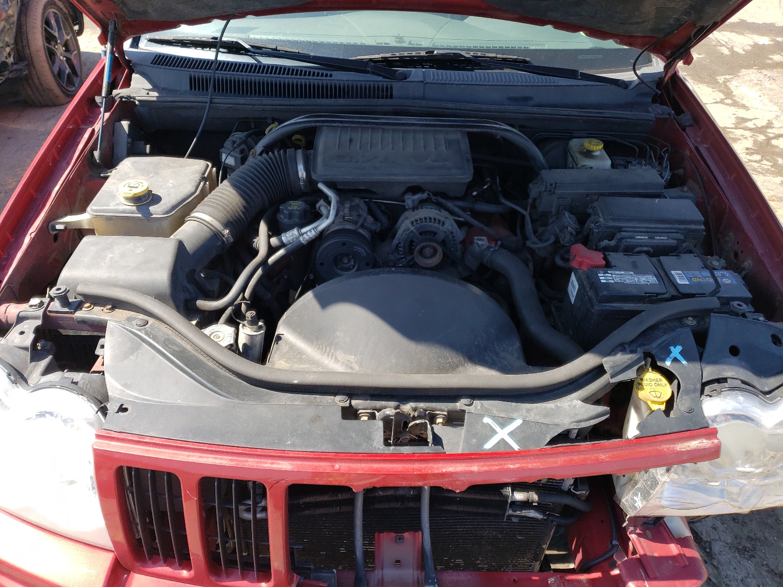 1J4GR48KX5C716163 2005 Jeep Grand Cherokee Laredo