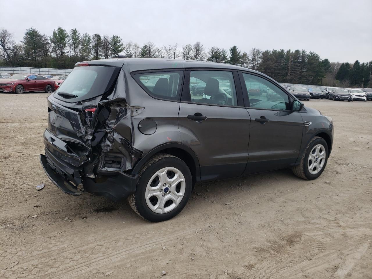 1FMCU0F76JUA17767 FORD ESCAPE 2018