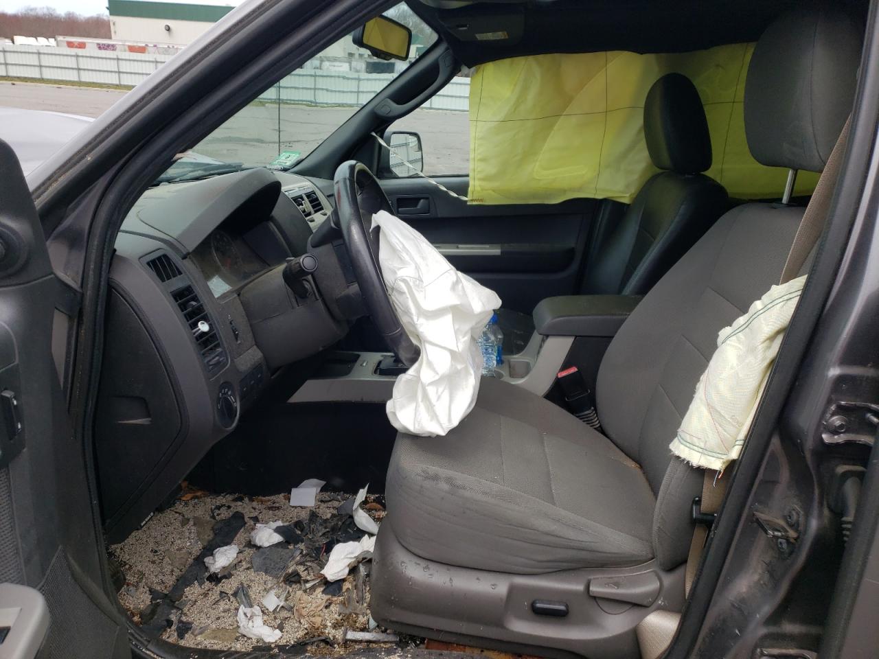 2010 Ford Escape - Image 7