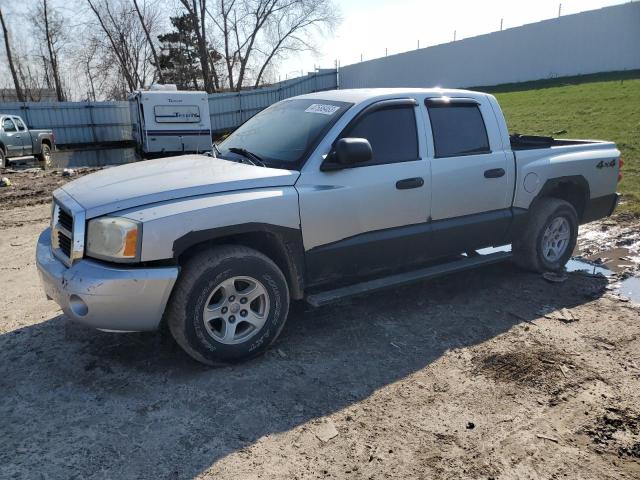 2005 Dodge Dakota 