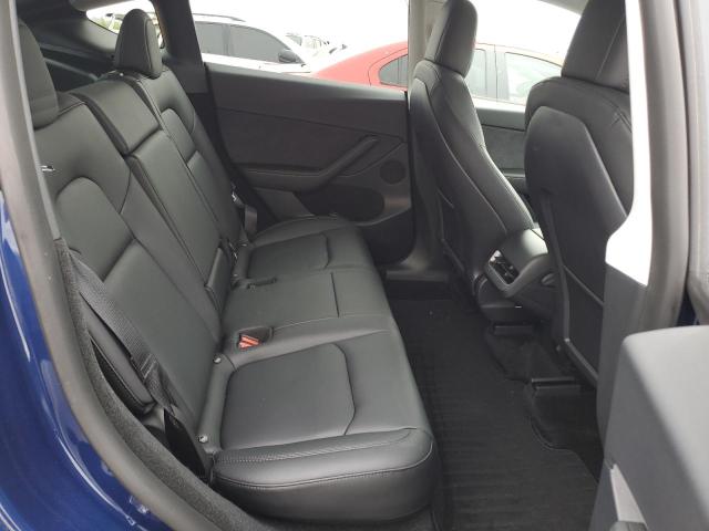 7SAYGDEE4PF663273 Tesla Model Y