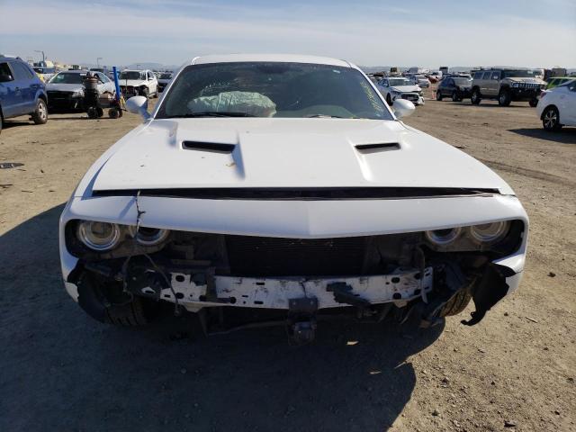 2C3CDZAG7JH258177 Dodge Challenger Sxt