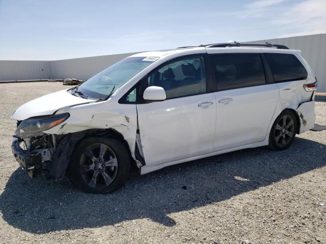 2016 Toyota Sienna SE