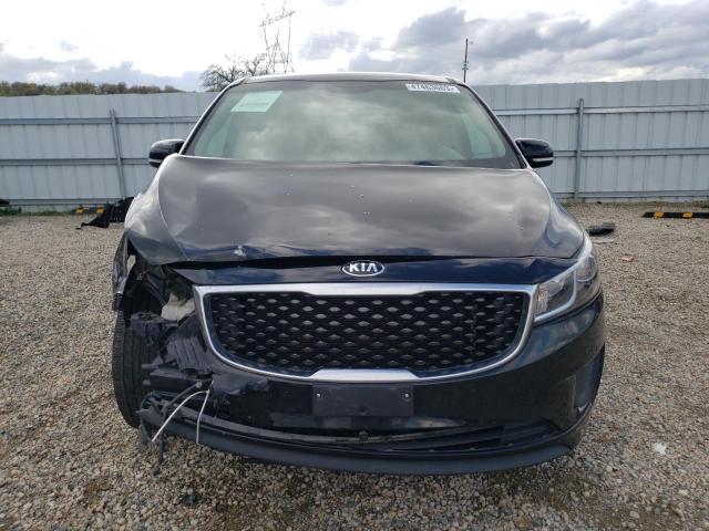 KNDMB5C1XH6340018 KIA SEDONA LX