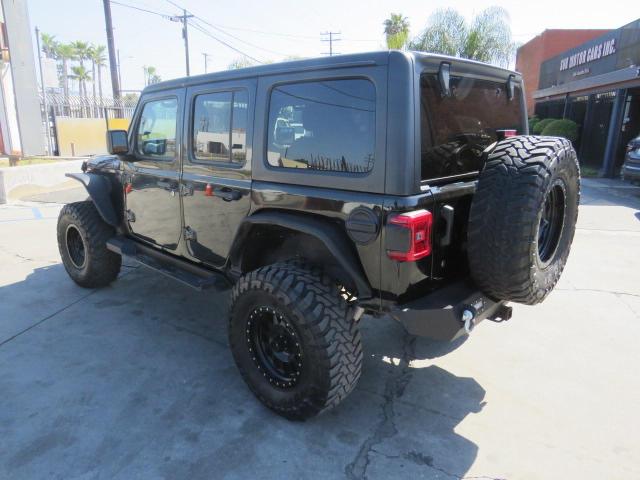 1C4HJXEN2LW204653 Jeep Wrangler Unlimited Sahara