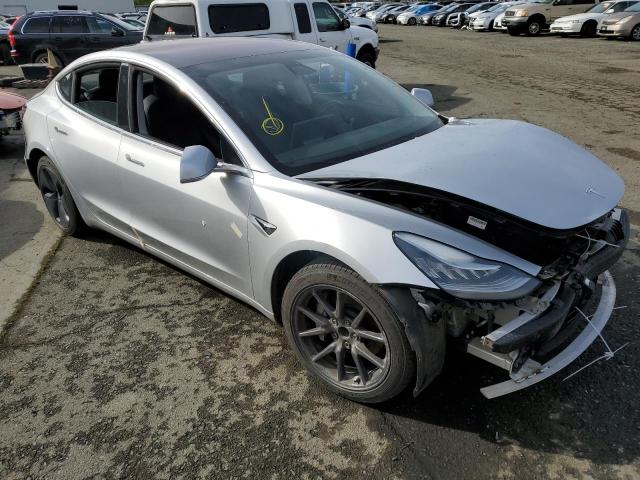 5YJ3E1EAXJF041521 Tesla MODEL 3