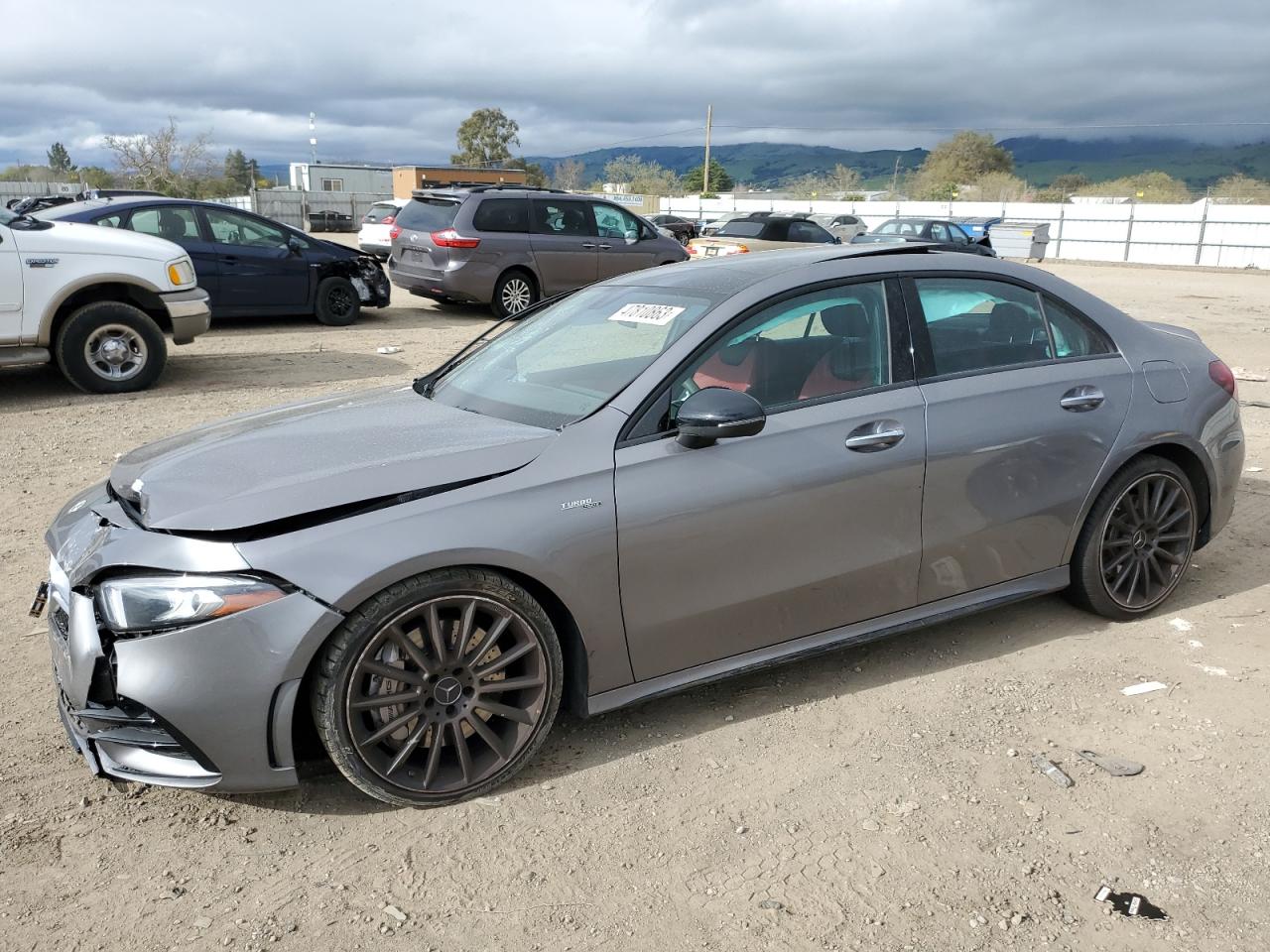 W1K3G5BB3MJ323100 MERCEDES-BENZ A 35 AMG 2021