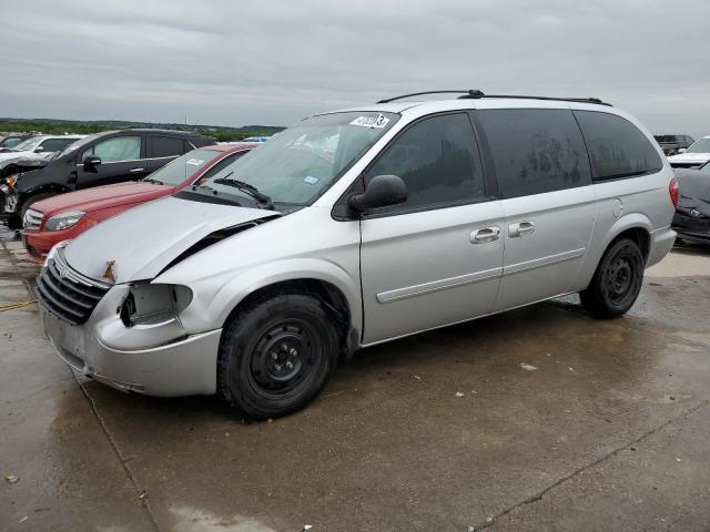 2007 Chrysler Town & Country LX