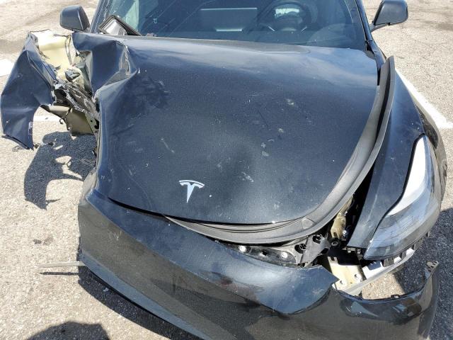 5YJ3E1EC6NF295928 Tesla MODEL 3