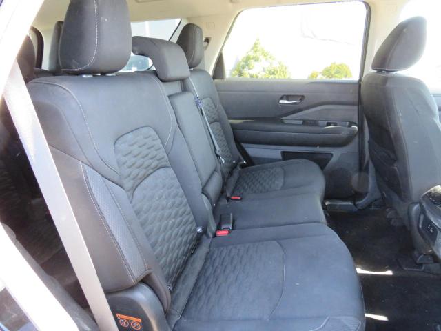 5N1DR3AC4NC228957 Nissan Pathfinder S