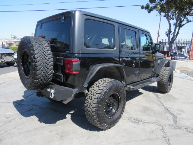 1C4HJXEN2LW204653 Jeep Wrangler Unlimited Sahara