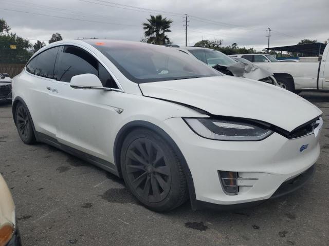 5YJXCAE27GF001762 Tesla MODEL X