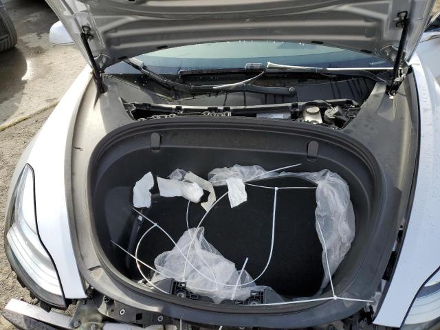 5YJ3E1EAXJF041521 Tesla MODEL 3