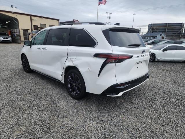 2022 TOYOTA SIENNA XSE - 5TDDRKEC6NS077241