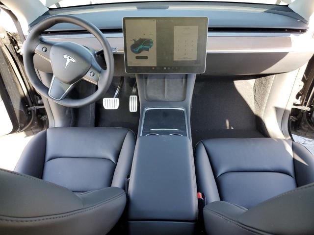 7SAYGDEF3NF548945 Tesla Model Y