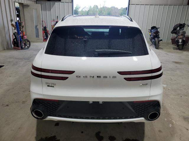 2023 GENESIS GV70 BASE - KMUMADTB6PU100915