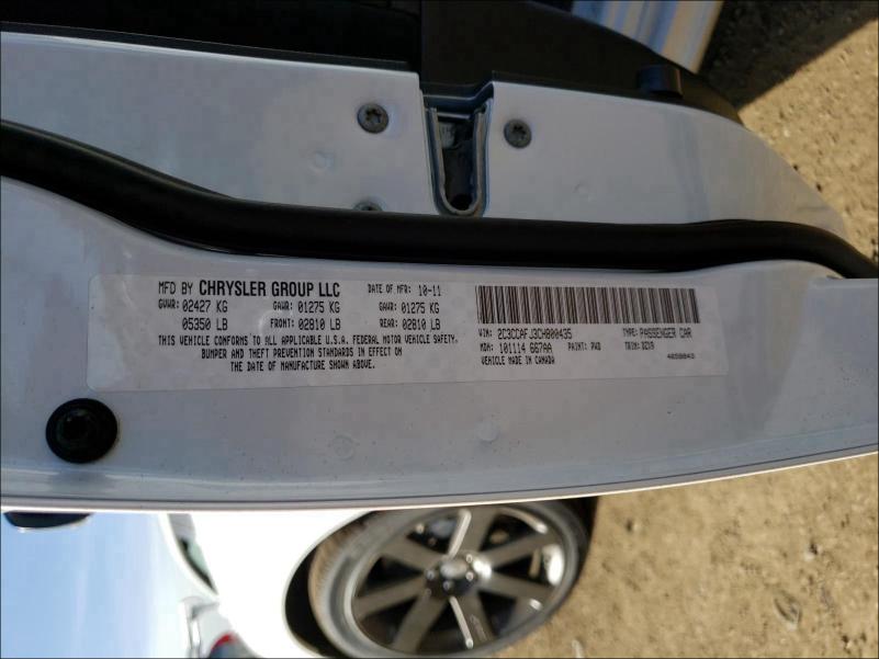 2012 CHRYSLER 300 SRT-8 2C3CCAFJ3CH800435