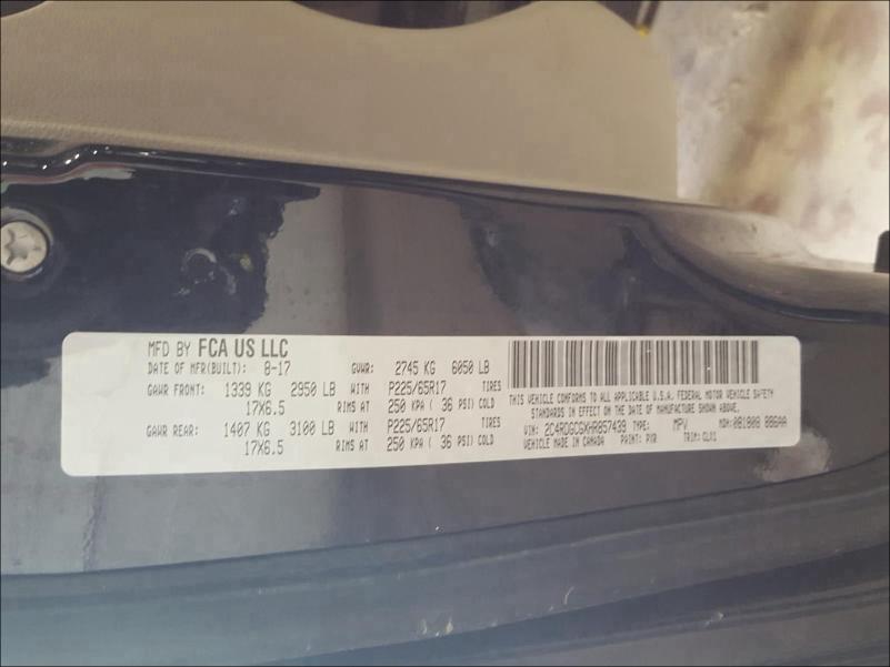 2017 DODGE GRAND CARA 2C4RDGCGXHR857439