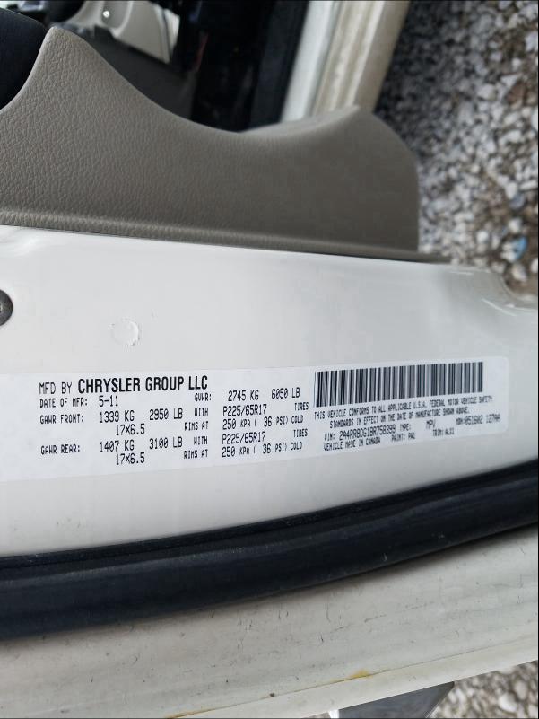2A4RR8DG1BR758399 2011 Chrysler Town & Cou 3.6L
