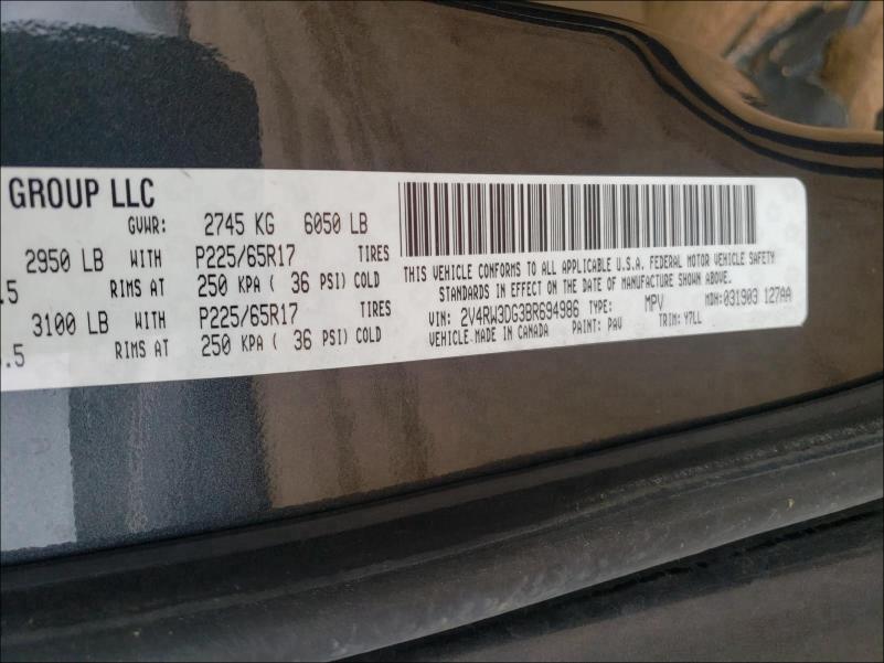 2011 VOLKSWAGEN ROUTAN 2V4RW3DG3BR694986