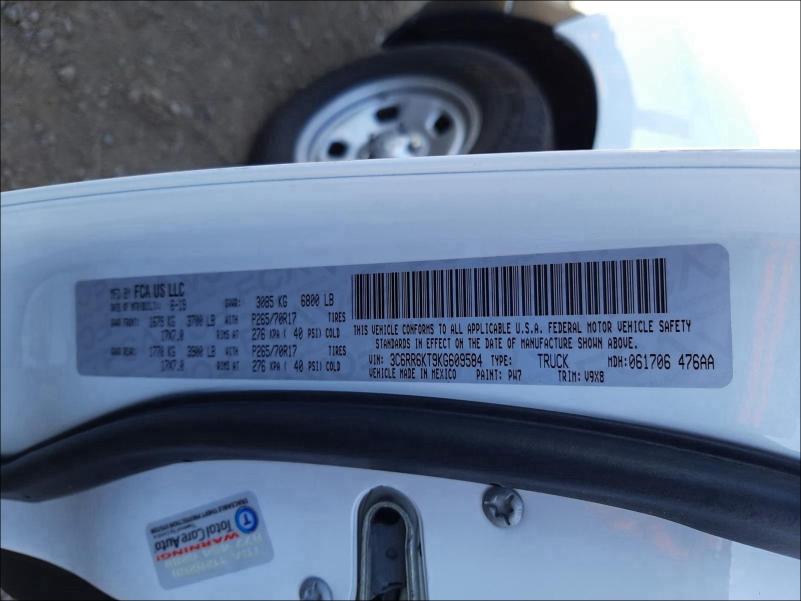 2019 RAM 1500 CLASS 3C6RR6KT9KG609584