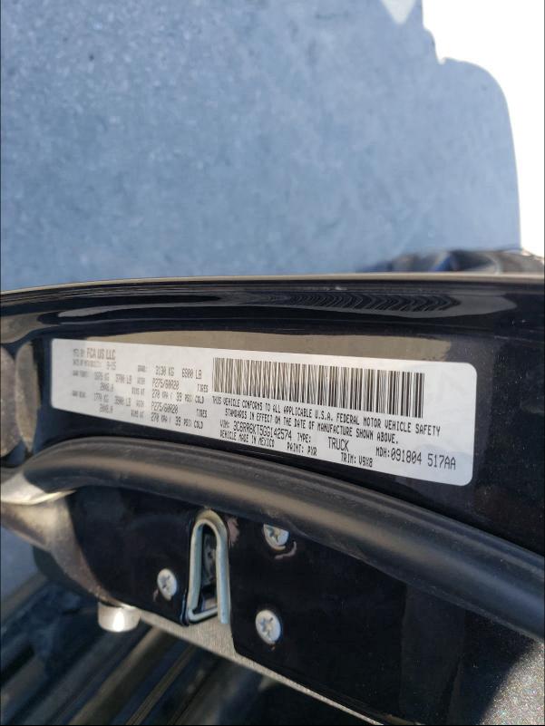 2016 RAM 1500 ST 3C6RR6KT5GG142574