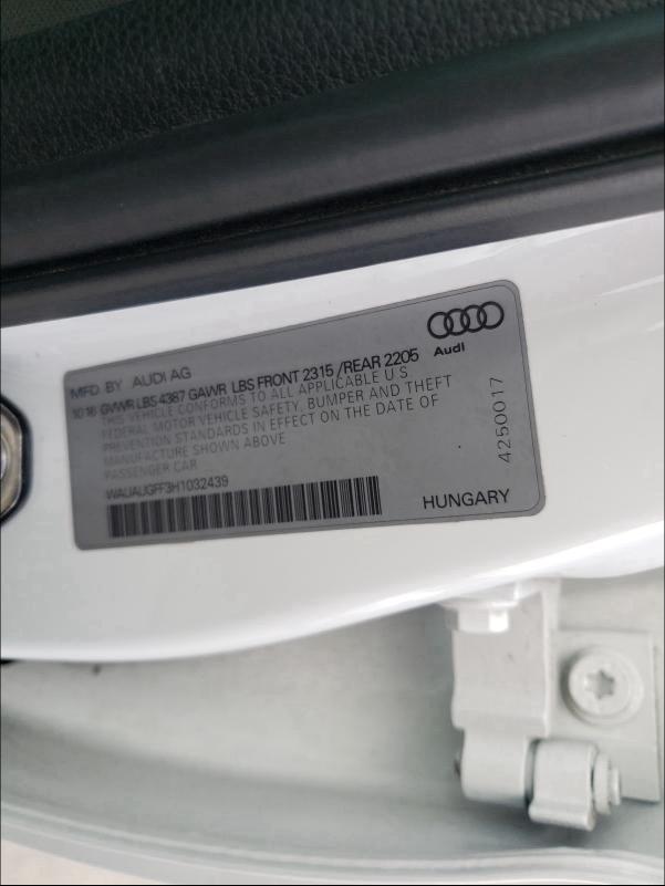 2017 AUDI A3 PREMIUM WAUAUGFF3H1032439
