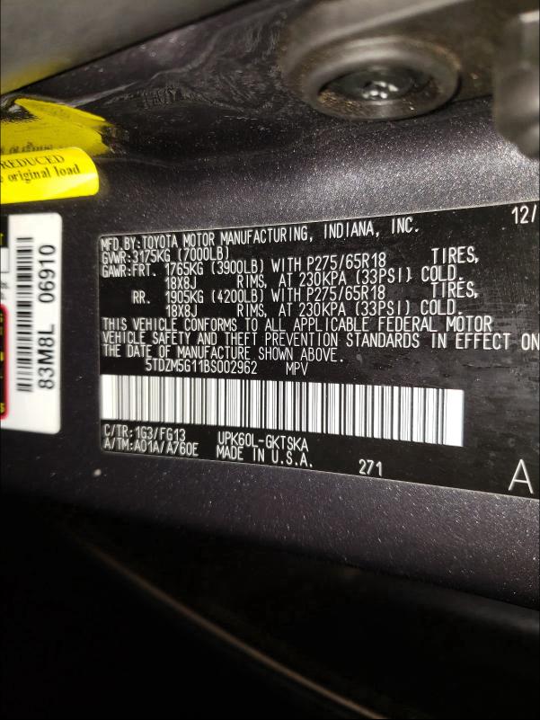 2011 TOYOTA SEQUOIA SR 5TDZM5G11BS002962
