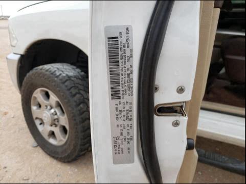 2016 RAM 2500 SLT 3C6UR5DL2GG106682