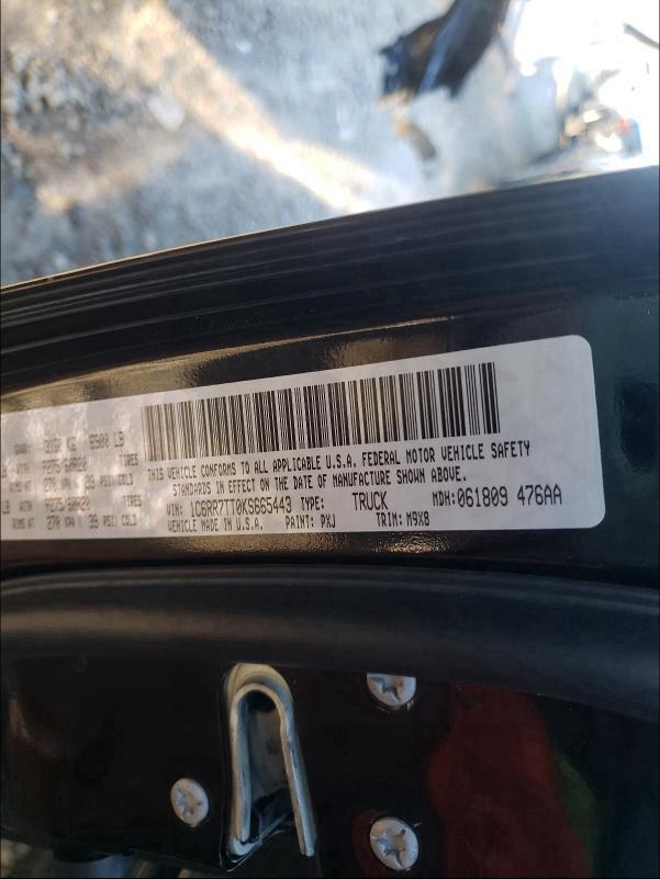 2019 RAM 1500 CLASS 1C6RR7TT0KS665443