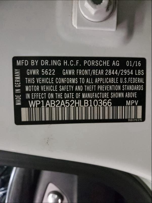 2017 PORSCHE MACAN S WP1AB2A52HLB10366