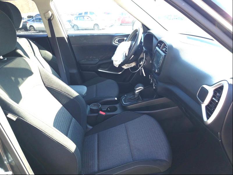 2021 KIA SOUL LX KNDJ23AU1M7736511