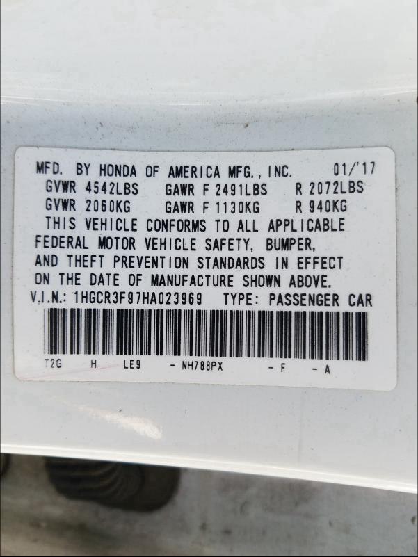 2017 HONDA ACCORD TOU 1HGCR3F97HA023969