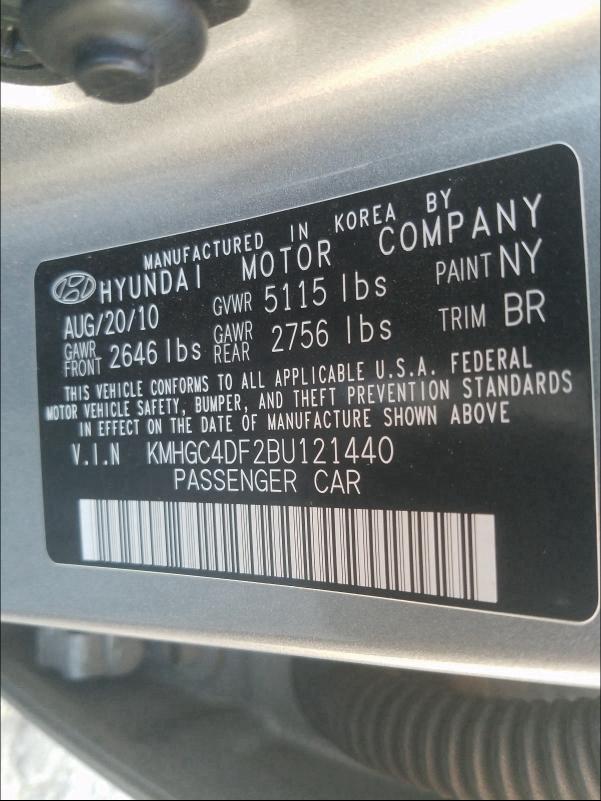 2011 HYUNDAI GENESIS 4. KMHGC4DF2BU121440