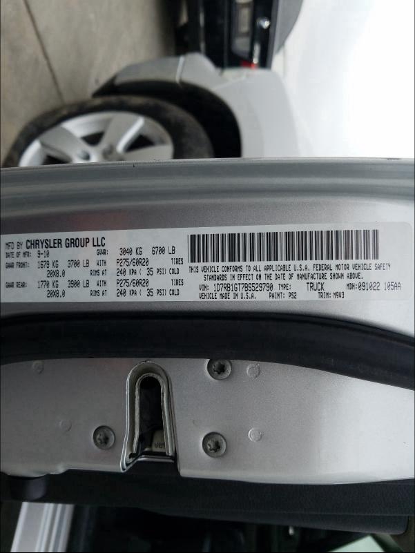 2011 DODGE RAM 1500 1D7RB1GT7BS529790