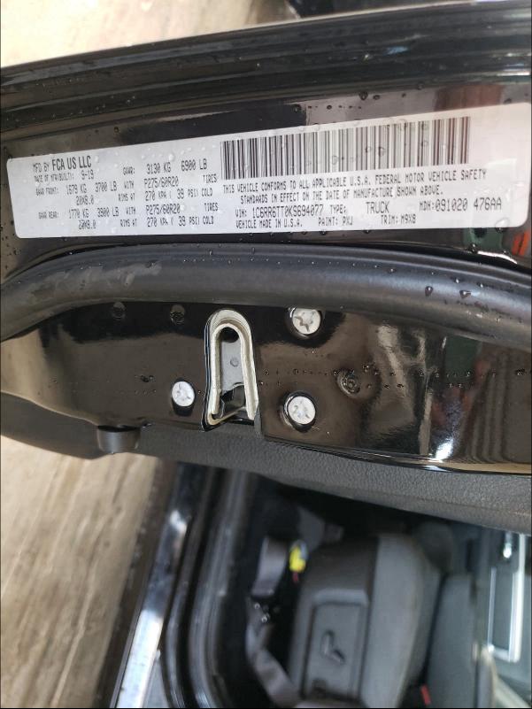 2019 RAM 1500 CLASS 1C6RR6TT0KS694077