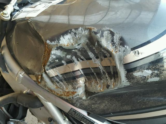 2001 SUZUKI TL1000 JS1VT51A412100247