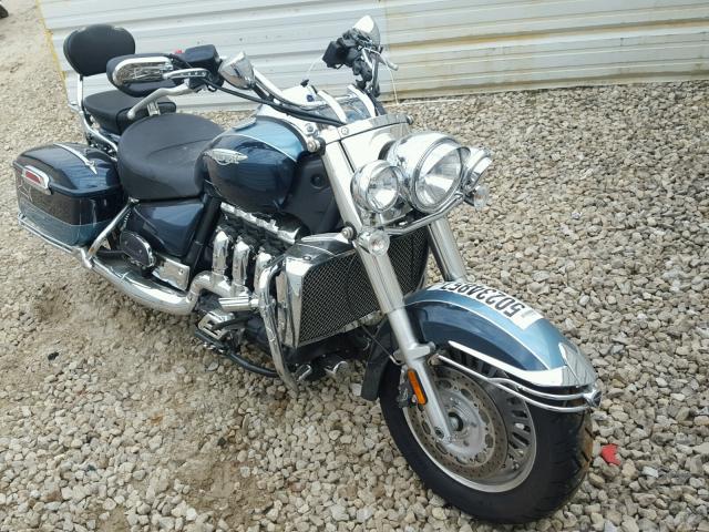 2011 triumph rocket 3