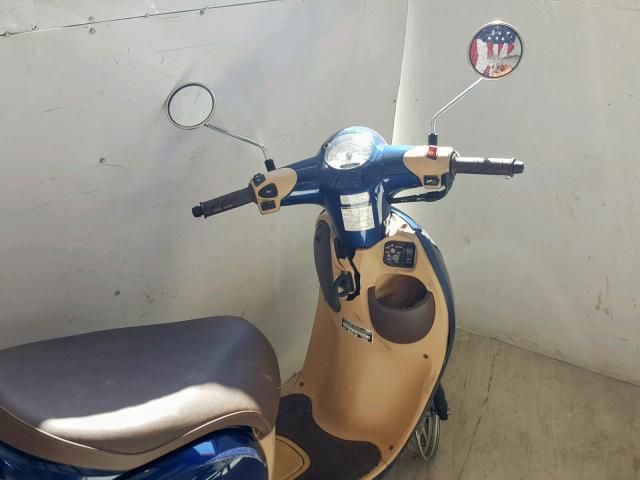 2018 HONDA NCW50 JH2AF7710JK200075