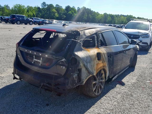 2015 VOLVO V60 PREMIE YV140MEB8F1187035