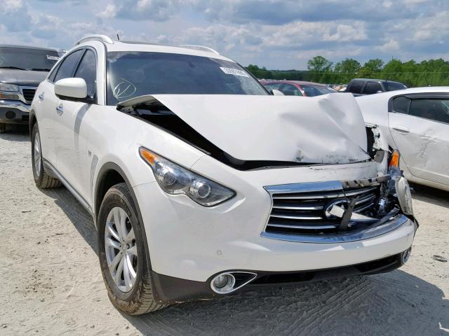 2015 INFINITI QX70