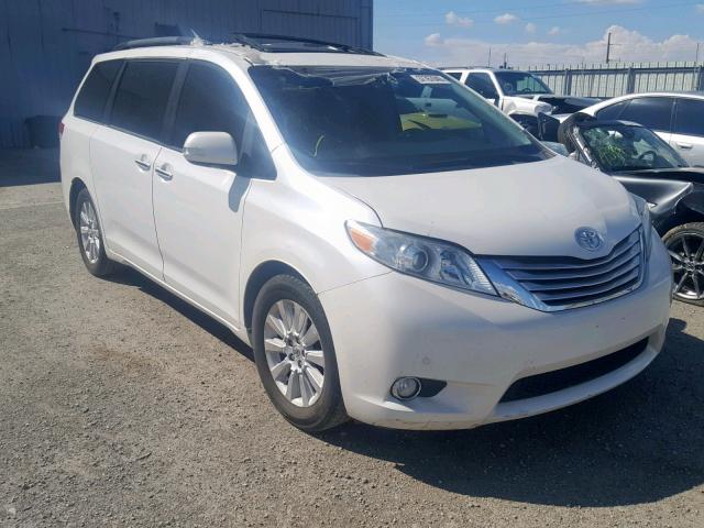 Toyota Sienna XLE 2014