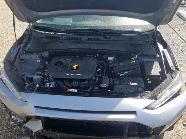 VIN 4T1B11HK9KU275584 2019 Toyota Camry, LE no.7