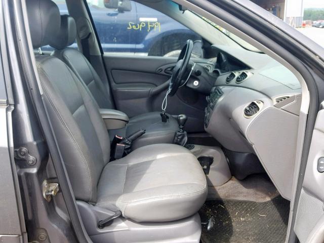 Clean Title 2004 Ford Focus Sedan 4d 2 3l 4 For Sale In York