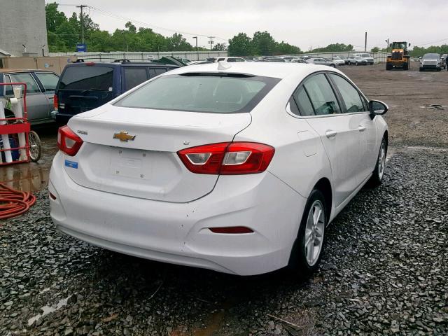 VIN 3FA6P0HD6LR261110 2020 Ford Fusion, SE no.4